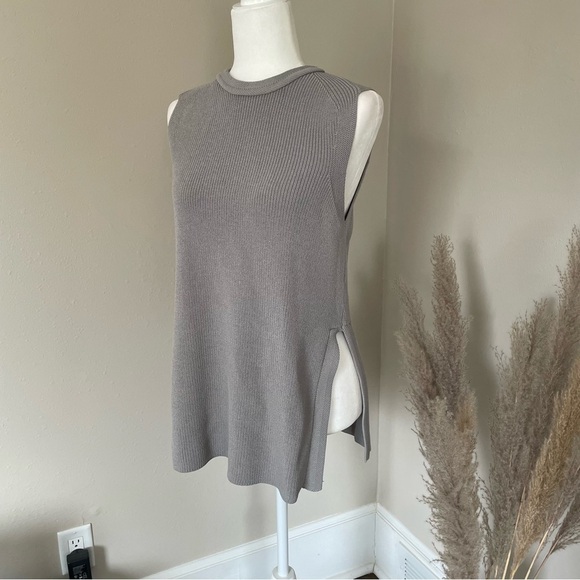 Wilfred Aritzia Palmier Sweater Side Split Knit Sleeveless Tank Top Gray Size M - Picture 7 of 11